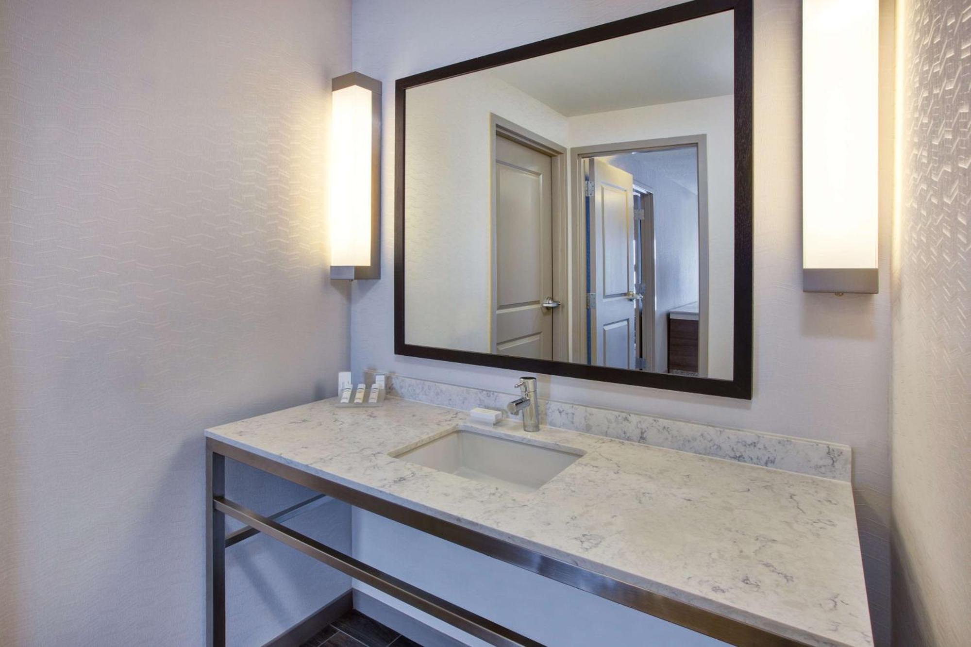 Hilton Garden Inn Chesterton Ngoại thất bức ảnh